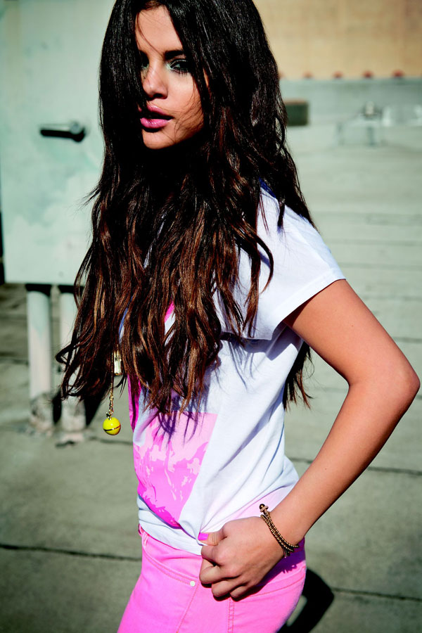 Selena Gomez “sporty”  khuấy động mùa hè với quảng cáo mới của Adidas Neo . - Selena Gomez - Adidas Neo - Thời trang trẻ - Phong cách sao