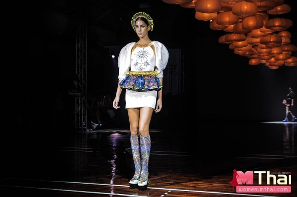 แฟชั่นโชว์  “DIWALI  NIGHT” เทศกาลแห่งแสงสะท้อนวัฒนธรรม - แฟชั่นโชว์ - DIWALI NIGHT - ISSUE AUTUMN - เทศกาลแห่งแสง