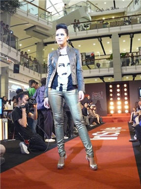 นิตยสารอินสไตล์ ชวนคุณเปิดโลกแห่งแฟชั่น - นิตยสาร - InStyle - วิว วรรณรถ - ก้อย รัชวิน - นุช นีรนาถ - แฟชั่นโชว์