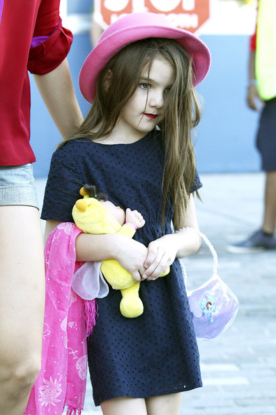 Nàng công chúa nhỏ đáng yêu - Suri Cruise - Thời trang trẻ em - Xuống phố