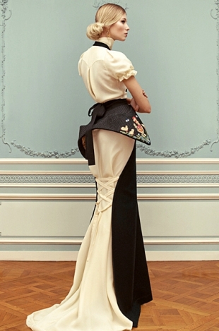 BST Xuân 2013 đẹp thanh khiết từ Ulyana Sergeenko - Thời trang nữ - Bộ sưu tập - Nhà thiết kế - Thời trang - Xuân 2013 - Ulyana Sergeenko
