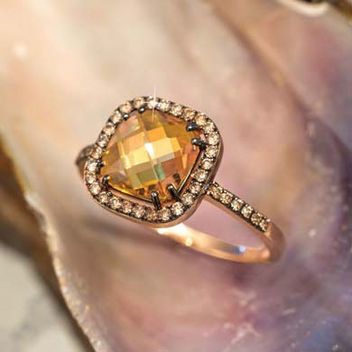 Cho nàng cảm giác hạnh phúc với nhẫn đính hôn đẹp - Trang sức - Thời trang cưới - Nhẫn - Nhẫn đính hôn