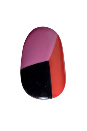 Những kiểu nail thanh thoát dựa trên cảm hứng từ BST Christian Dior - Thời trang nữ - Bộ sưu tập - Nhà thiết kế - Thời trang - Xuân/Hè 2013 - Trang trí móng - Christian Dior