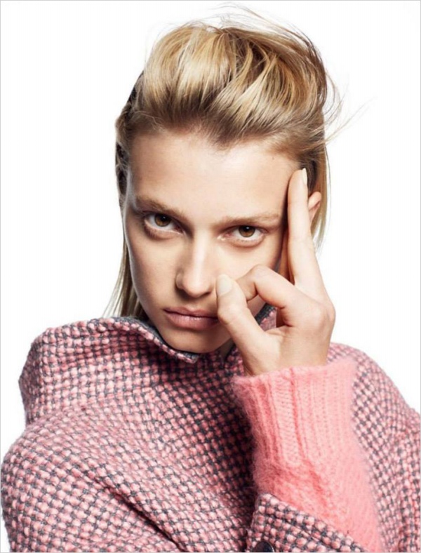 Sigrid Agren chụp hình nude nghệ thuật trên tạp chí POP - Sigrid Agren - Người mẫu - Thư viện ảnh