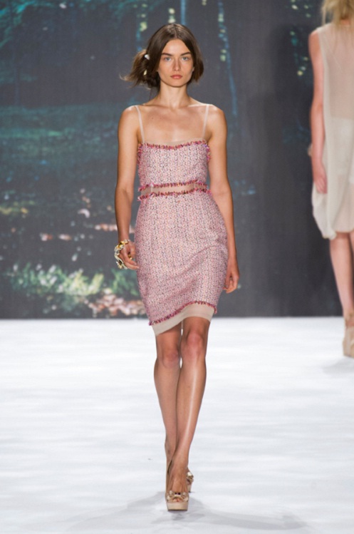 เปิดยังไงให้ “ไม่โป๊” แต่แซ่บลื้ม! ด้วย “Sheer Style” - เทรนด์ใหม่ - แฟชั่นคุณผู้หญิง - อินเทรนด์