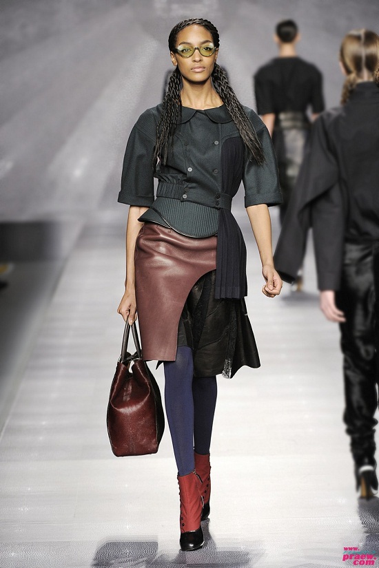 คอลเล็กชั่นฤดูใบไม้ร่วง-ฤดูหนาว 2012 จาก FENDI - แฟชั่นคุณผู้หญิง - FENDI