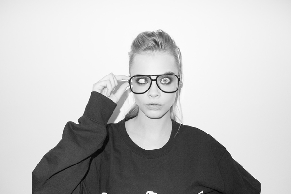 Cara Delevingne Quậy Tưng Bừng Trước Ống Kính Của Terry Richardson [PHOTOS] - Cara Delevingne - Terry Richardson - Hình ảnh - Sao
