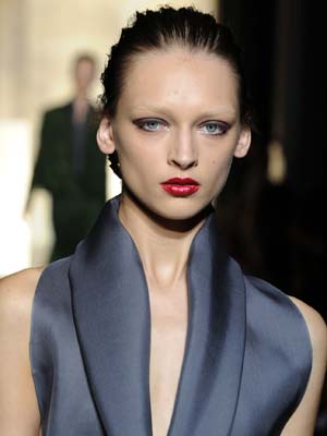 5 Makeup Trends for Spring 2012 - Make Up