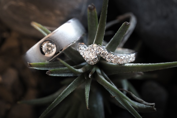 11 แหวนแต่งงานคู่ สวยเปล่งประกายด้วยเพชรน้ำงาม - แหวนแต่งงาน - แหวน