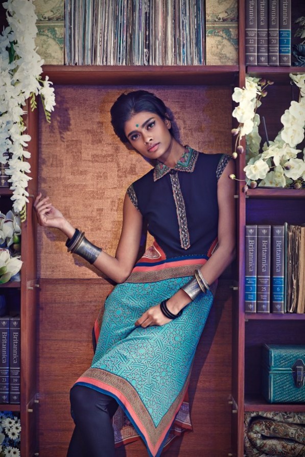 Phong cách thời trang Ấn Độ trong BST Xuân-Hè 2013 của Tarun Tahiliani - Tarun Tahiliani - Thời trang nữ - Bộ sưu tập - Xuân/Hè 2013 - Tin Thời Trang