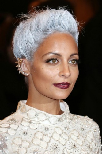 Những Cách Trang Điểm Và Kiểu Tóc Ấn Tượng Của Sao Trong Đêm Met Gala 2013 [PHOTOS] - Met Gala 2013 - Trang điểm - Kiểu tóc - Sao