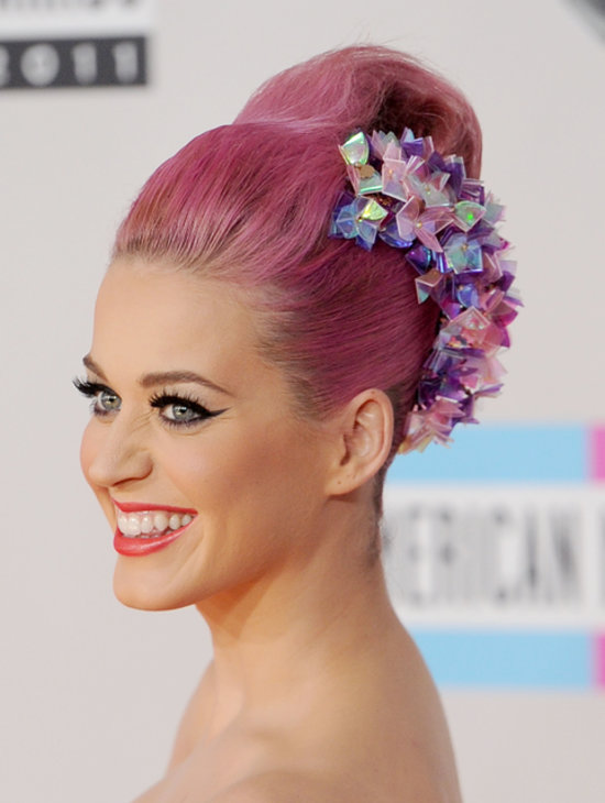 Celebrities Got Chic Looks with Bright Hairs - Fashion - Women's Wear - Fashion News - Celeb Styles - Hairstyles - Bright Color