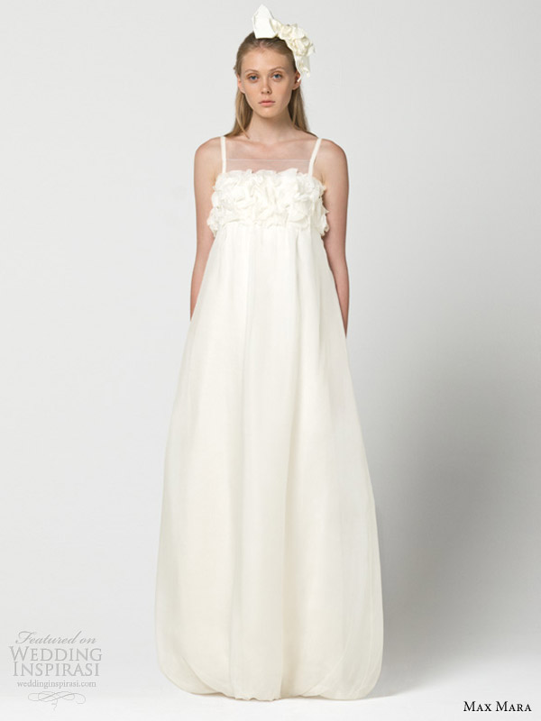 BST váy cưới Xuân 2013 đẹp như mơ của Max Mara - Thời trang nữ - Bộ sưu tập - Nhà thiết kế - Xuân 2013 - Thời trang - Thời trang cưới - Váy cưới - Max Mara