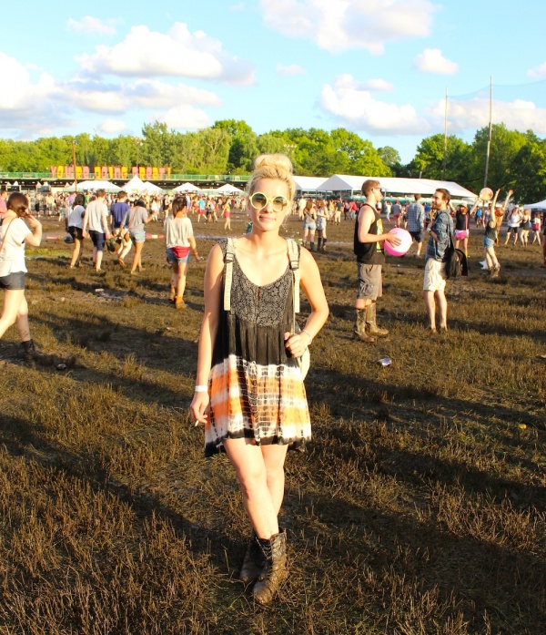 Street Style Bắt Mắt Tại Lễ Hội Âm Nhạc Governors Ball, New York - Street style - Thời trang - Tin Thời Trang - Xuống phố