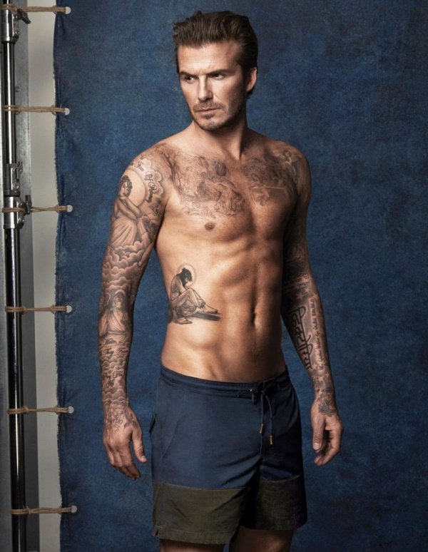 David Beckham làm mẫu chính trong BST đồ bơi của H&M