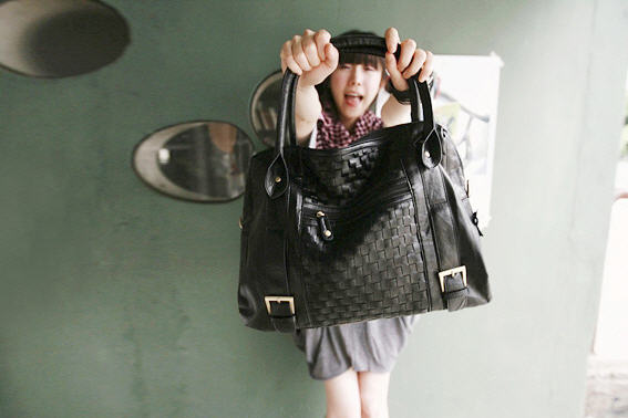 กระเป๋าใหญ่...ใบโตโต - แฟชั่น - อินเทรนด์ - กระเป๋า