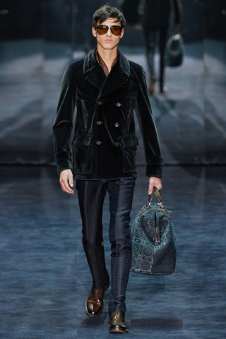 เสื้อผ้าผู้ชายจาก Gucci - อินเทรนด์ - แฟชั่น - ดีไซเนอร์ - แฟชั่นโชว์ - แฟชั่นคุณผู้ชาย