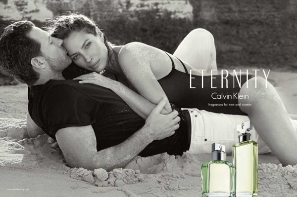 Christy Turlington cùng chồng xuất hiện mùi mẫn trong quảng cáo mới dành cho nước hoa Calvin Klein Eternity - Christy Turlington - Calvin Klein - Eternity - Ed Burns - Người mẫu - Nước hoa