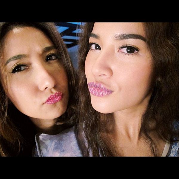 Party Lip Tattoo ไอเดียกิ๊บเก๋ทาปากเป็นลาย