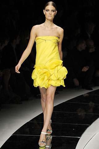 Yellow-trend of the moment - Fashion - Women's Wear - Trends