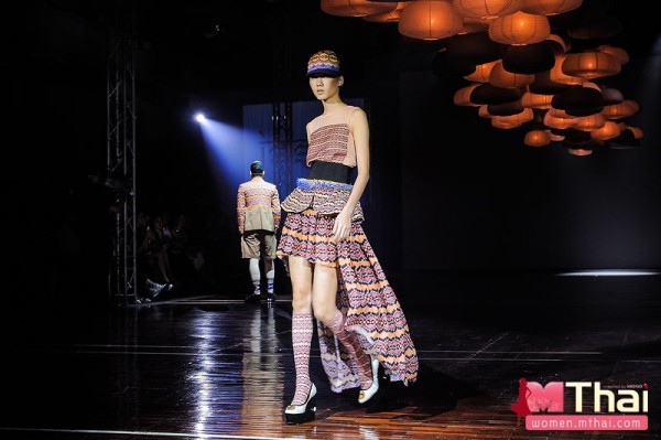 แฟชั่นโชว์  “DIWALI  NIGHT” เทศกาลแห่งแสงสะท้อนวัฒนธรรม - แฟชั่นโชว์ - DIWALI NIGHT - ISSUE AUTUMN - เทศกาลแห่งแสง