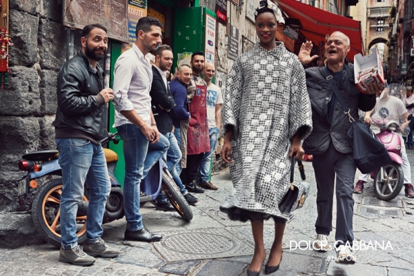 Dolce&Gabbana's new Naples-based ad campaign - แฟชั่น - เทรนด์แฟชั่น - แฟชั่นเสื้อผ้า - แฟชั่นผู้หญิง - ดีไซเนอร์ - คอลเลคชั่น - Dolce&Gabbana - D&G - แฟชั่นโชว์ - การแต่งตัว - แฟชั่นนิสต้า - สไตล์การแต่งตัว