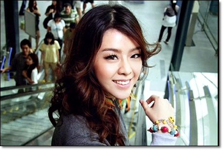 ไอซ์ - ปรีชญา พงษ์ธนานิกร