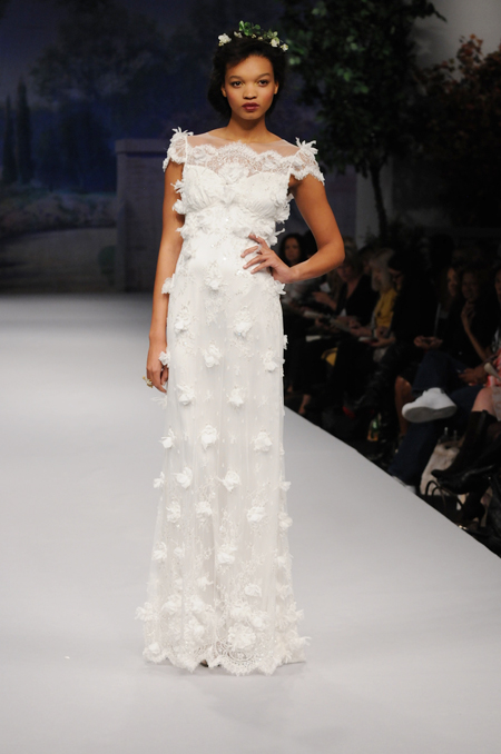คลาสสิคสุดๆกับชุดแต่งงานแนววินเทจ - แฟชั่นคุณผู้หญิง - แฟชั่นแต่งงาน