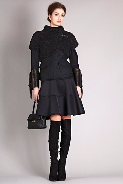Ấm áp đón thu cùng Ermanno Scervino Pre-Fall RTW - Thời trang nữ - Bộ sưu tập - Thu 2012 - Nhà thiết kế - Ermanno Scervino