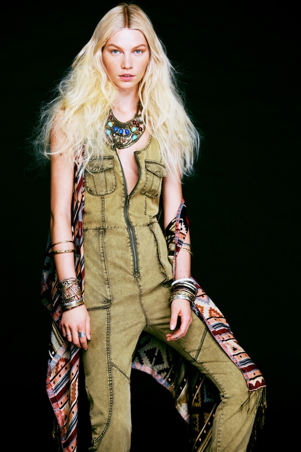 Free People Ra Mắt Lookbook Sidewalk Safari Tháng 5 Tuyệt Đẹp - Lookbook - Free People - Bộ sưu tập - Thời trang nữ