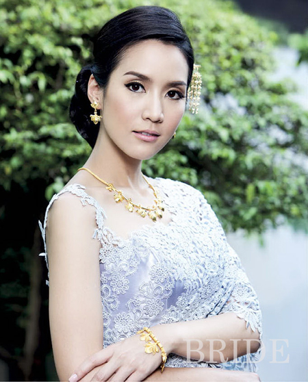 จักจั่น-อคัมย์สิริ กับชุดไทยสุดหวาน - แฟชั่นแต่งงาน - จักจั่น-อคัมย์สิริ