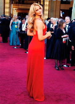 เดรสสวยๆที่ผู้หญิงควรมี - แฟชั่น - แฟชั่นดารา - Celeb Style - เทรนด์ใหม่ - อินเทรนด์ - แฟชั่นคุณผู้หญิง - เดรส