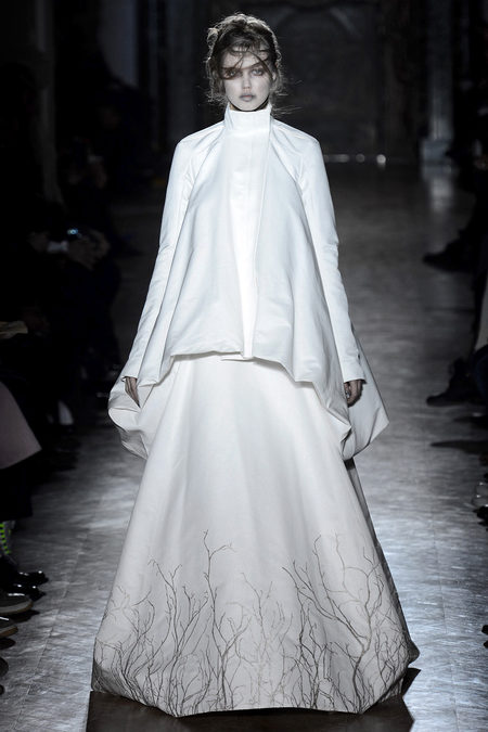 BST Thu 2013 cực độc đáo từ Gareth pugh - Thời trang nữ - Bộ sưu tập - Nhà thiết kế - Thời trang - Thu 2013 - Gareth Pugh