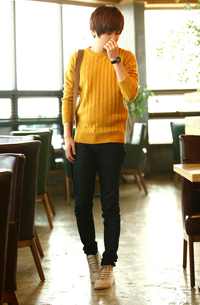 เทรนด์จี๊ดสะใจของผู้ชายยุคนี้ กับสีโทนฤดูร้อนเตะตา!!