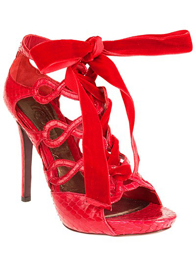 Alexander McQueen Launching Extraordinary Shoes Collection for Pre-Fall '12 - Women's Wear - Fashion - Shoes - Pre-Fall 2012 - Collection - Alexander McQueen