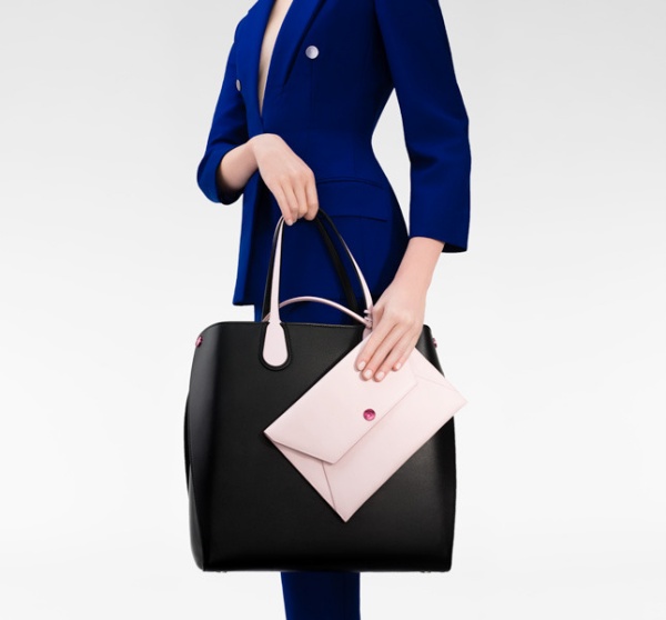 Dòng túi xách Dior Addict Shopping Tote đầy sắc màu xinh đẹp - Nhà thiết kế - Bộ sưu tập - Phụ kiện - Túi xách - Dior Addict