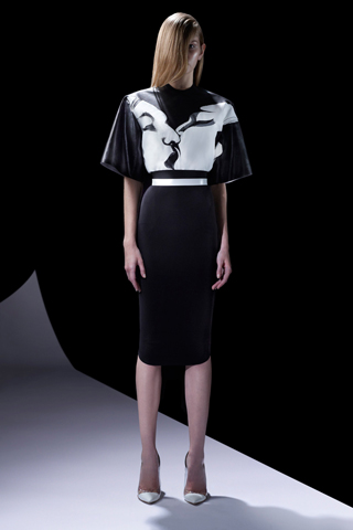 Độc đáo BST thời trang mới nhất của Mugler tại Resort 2013 - Bộ sưu tập - Thời trang nữ - Mugler - Nhà thiết kế - Trình diễn thời tran
