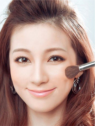 แต่งหน้าใสๆ ลุคน่ารักสบายๆ ให้สวยได้ทุกวัน! - แต่งหน้า - การแต่งหน้า - แต่งหน้าใสๆ - เมคอัพ - แต่งหน้าสวย - การแต่งหน้า