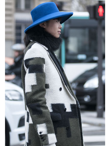 แฟชั่นตามท้องถนนจาก paris - แฟชั่น - แฟชั่นดารา - เทรนด์ใหม่ - เคล็ดลับ - ทรงผม - อินเทรนด์ - ความงาม - แฟชั่นวัยรุ่น - แฟชั่นคุณผู้ชาย - รองเท้า - แฟชั่นโชว์