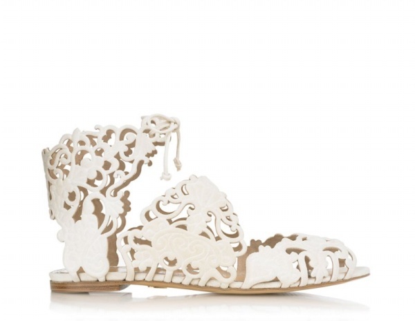 BST Runaway Bride Hè 2013 của Charlotte Olympia. - Nhà thiết kế - Thời trang cưới