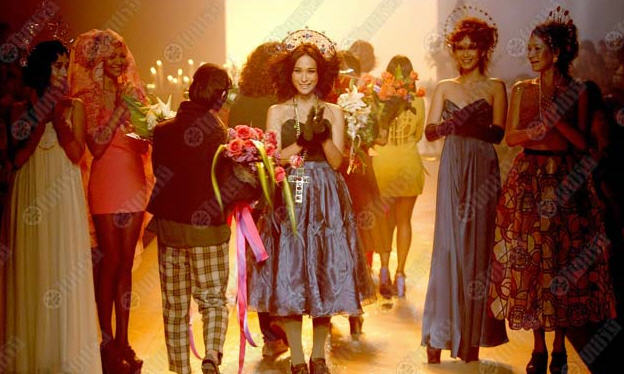 ดีไซเนอร์ไทยประชันไอเดีย ใน แอลแฟชั่นวีค 2010 - ELLE Fashion Week - แฟชั่น