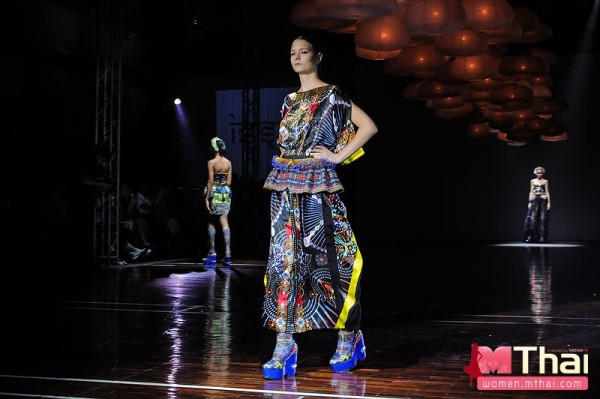 แฟชั่นโชว์  “DIWALI  NIGHT” เทศกาลแห่งแสงสะท้อนวัฒนธรรม - แฟชั่นโชว์ - DIWALI NIGHT - ISSUE AUTUMN - เทศกาลแห่งแสง