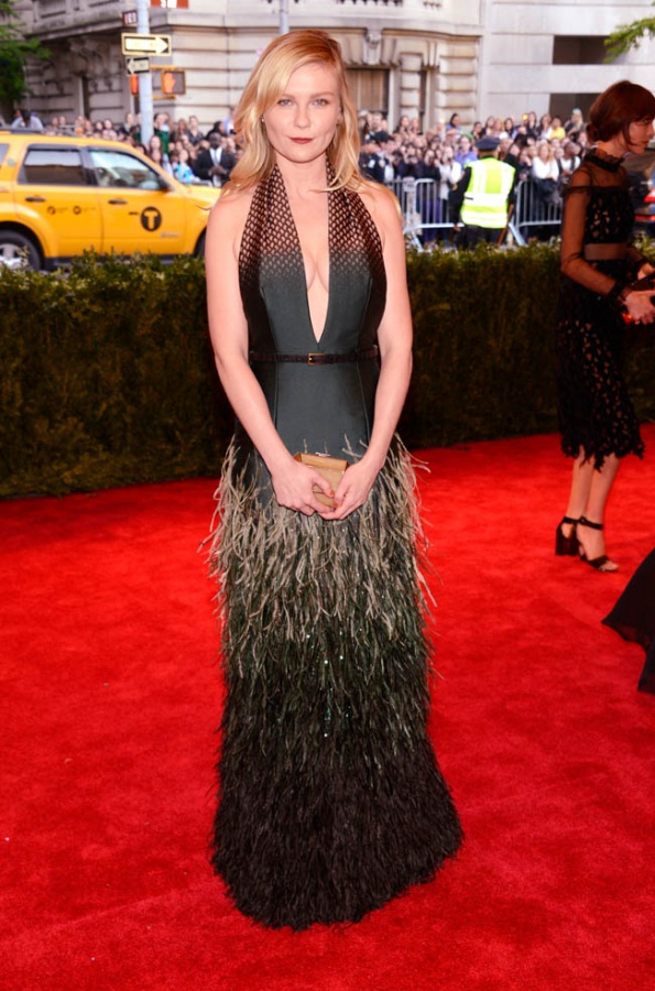 Thời trang quyến rũ của Sao tại Met Gala 2013 - Beyonce - Gwen Stefani - Jessica Biel - Katie Holmes - Kirsten Dunst - Madonna - Met Gala 2013 - Phong Cách Sao - Thảm đỏ - Tin Thời Trang