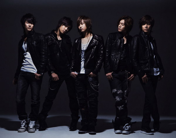 แฟชั่นกรีดตา จากหนุ่มๆเกาหลี วง SS501 - แต่งหน้า