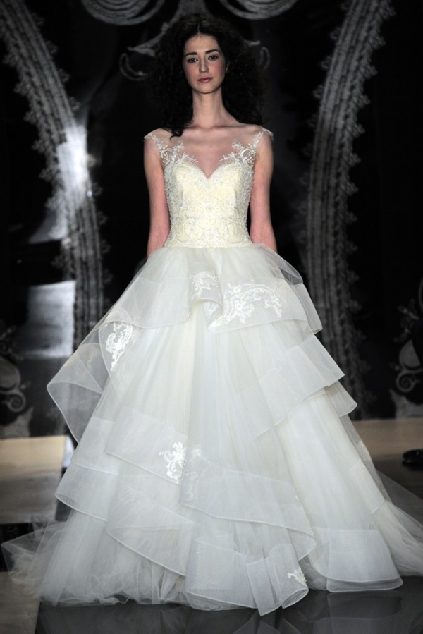 Quyến rũ, kiêu sa cùng BST váy cưới Xuân 2014 từ Reem Acra - Bộ sưu tập - Nhà thiết kế - Thời trang cưới - Váy cưới - Thời trang - Reem Acra - Xuân 2014
