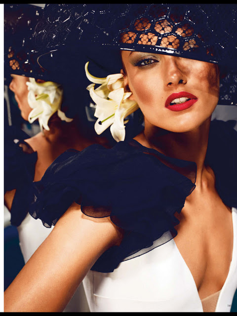 Karmen Pedaru quyến rũ gọi hè trên bìa tạp chí Vogue Đức tháng 6/2013. - Karmen Pedaru - Người mẫu - Tin thời trang - Thời trang