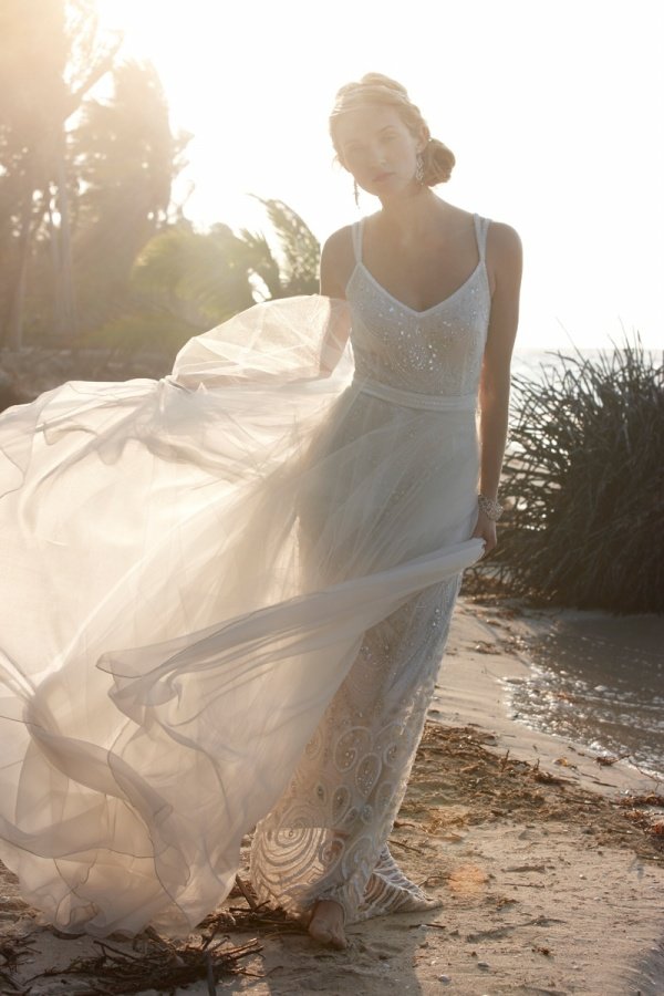 BHLDN giới thiệu dòng áo cưới Hè 2014 đẹp như mơ