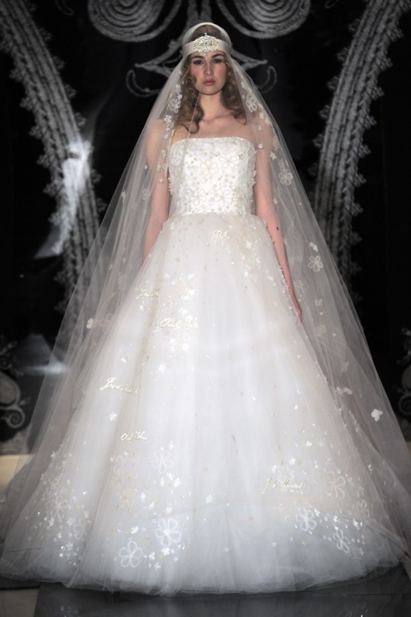 Quyến rũ, kiêu sa cùng BST váy cưới Xuân 2014 từ Reem Acra - Bộ sưu tập - Nhà thiết kế - Thời trang cưới - Váy cưới - Thời trang - Reem Acra - Xuân 2014