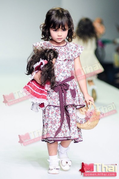 แฟชั่นเสื้อผ้าเด็ก  "Tutti Frutti"  สุดแสนน่ารัก!!
