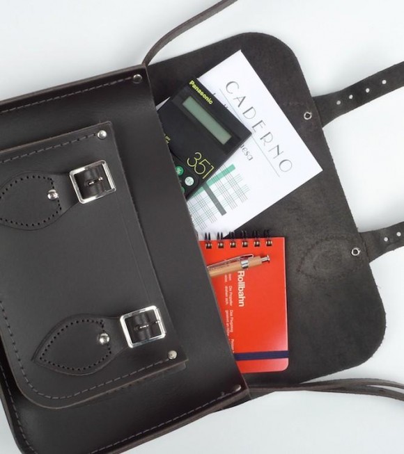 กระเป๋า Cambridge Satchel 
